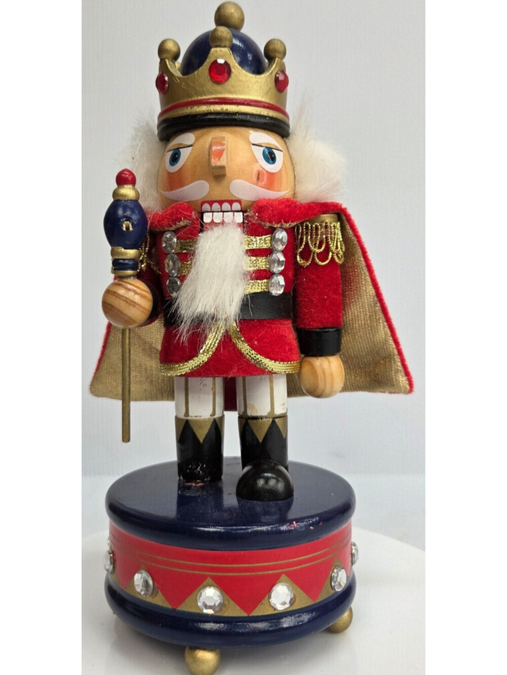 Vintage Wooden King Nutcracker Music Box Red Uniform Crown 9" Works